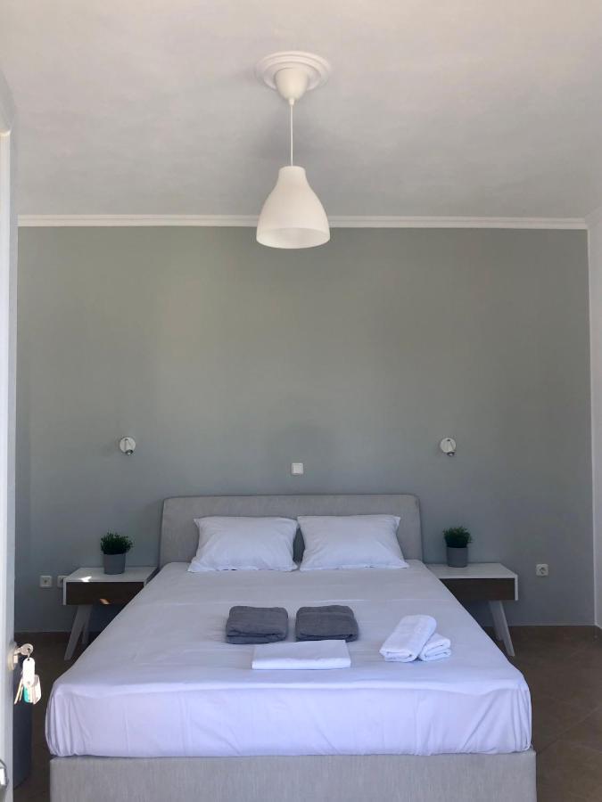 Amaryllis Suites Santorini Fira  Exterior foto