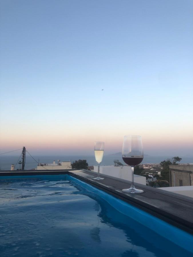 Amaryllis Suites Santorini Fira  Exterior foto